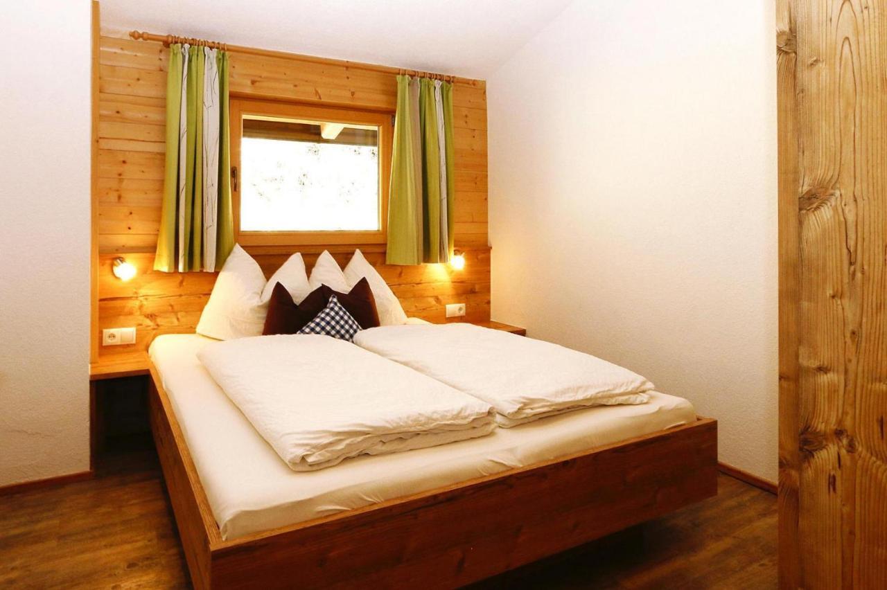 Semi-Detached House, Zell Am Ziller Villa Luaran gambar