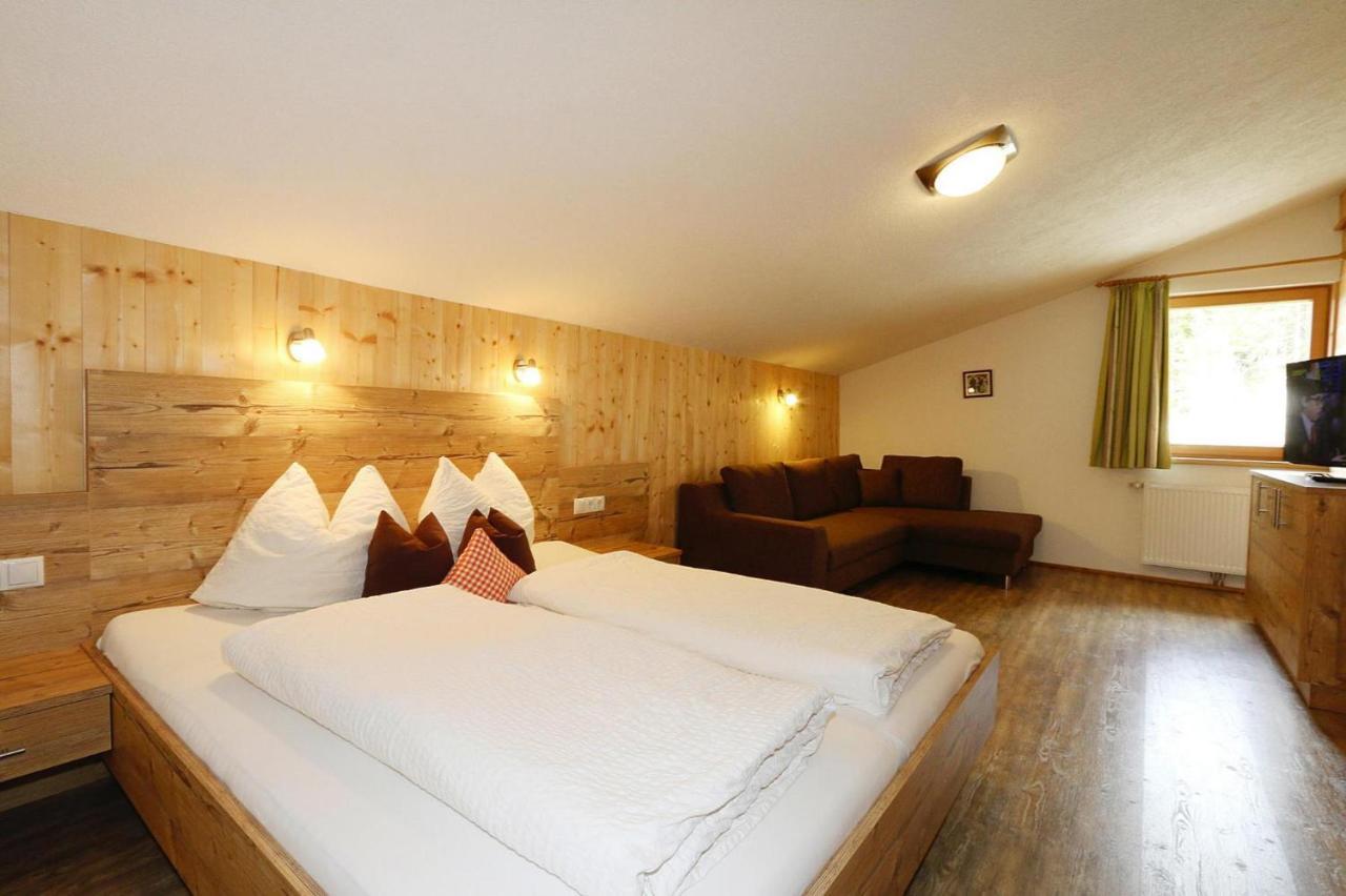Semi-Detached House, Zell Am Ziller Villa Luaran gambar